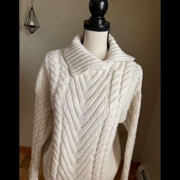 Zara boxy sweater - Picture 2 of 6